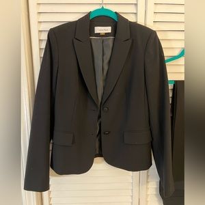 Black size 6 Calvin Klein women’s blazer